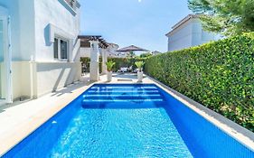 Villa Mit Privatem Pool